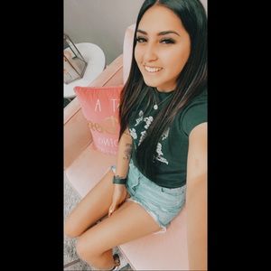 Meet your Posher, Karime